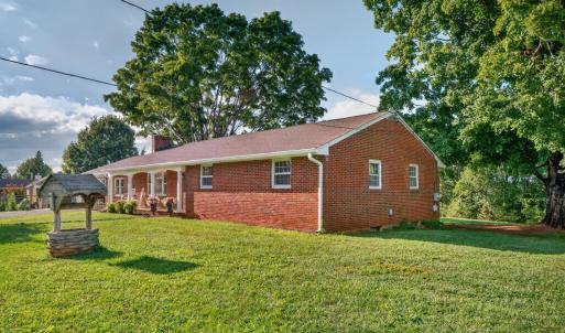 Photo #9 of 8450 Forest Road, Goode, VA 1.0 acres