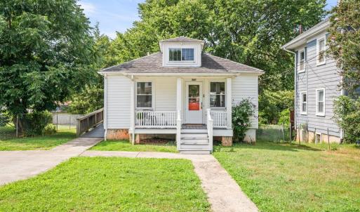 Photo #1 of 2217 Columbia Avenue, Lynchburg, VA 0.1 acres
