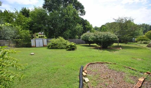 Photo #37 of 1506 Lynndale Place, Lynchburg, VA 0.3 acres