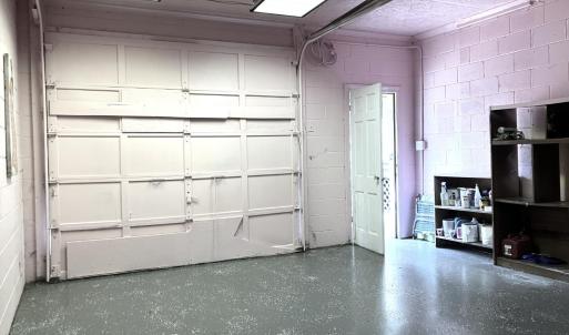 DETACHED 2 STORY 1 CAR GARAGE - WORKSHOP
