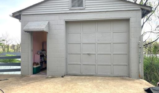DETACHED 1 CAR GARAGE WITH ELECTRICITY