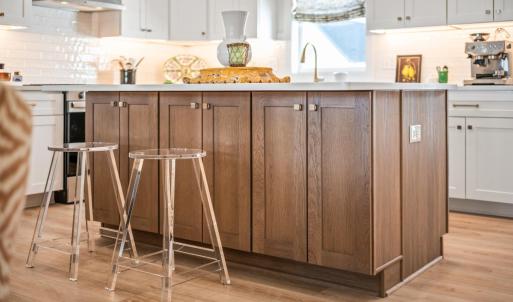 Large island in natural wood tones