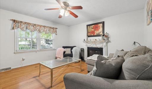 Photo #12 of 211 Regal Oaks Way, Amherst, VA 0.9 acres