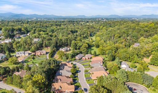 Photo #64 of 6551 Fairway Estates Drive, Roanoke, VA 0.2 acres