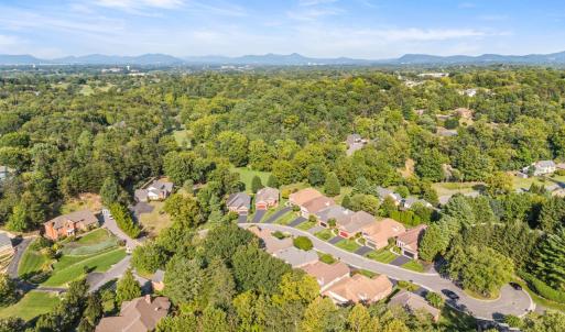 Photo #63 of 6551 Fairway Estates Drive, Roanoke, VA 0.2 acres