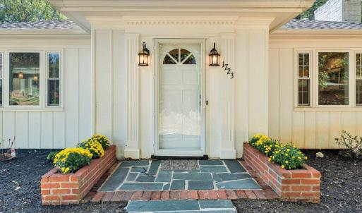 Photo #1 of 1723 Spottswood Place, Lynchburg, VA 0.9 acres