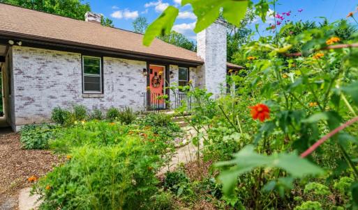 Photo #3 of 127 Richeson Drive, Lynchburg, VA 1.5 acres