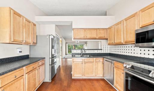 Photo #18 of 411 Oak Point Road, Forest, VA 0.1 acres