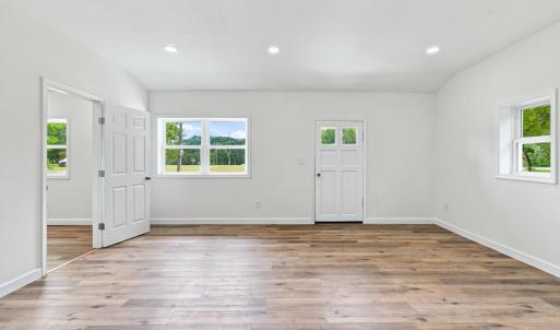 Photo #3 of 6451 Old Courthouse Road, Appomattox, VA 5.5 acres