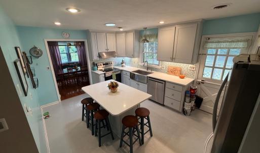 Photo #14 of 345 Charles Drive, Appomattox, VA 0.9 acres