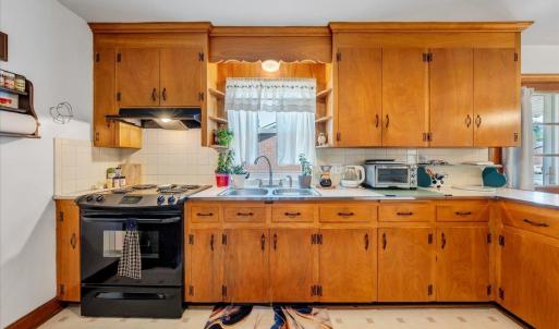 Photo #15 of 1521 Lynndale Place, Lynchburg, VA 0.2 acres