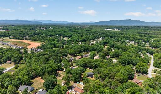 Photo #3 of 227 Oakland Dr., Madison Heights, VA 0.8 acres
