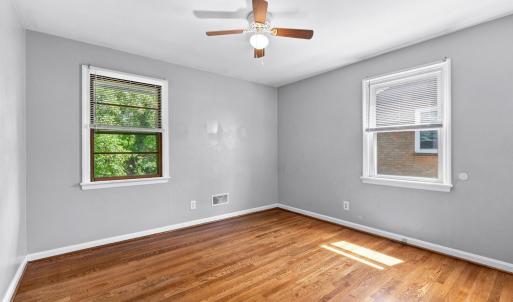 Photo #19 of 706 Crestwood Circle, Lynchburg, VA 0.2 acres