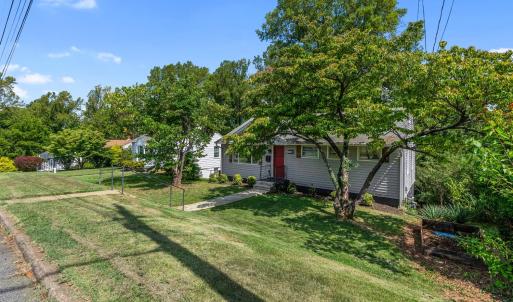 Photo #34 of 706 Crestwood Circle, Lynchburg, VA 0.2 acres