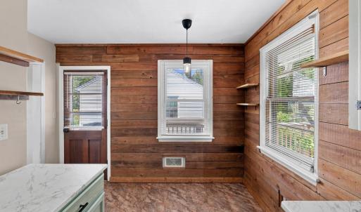 Photo #7 of 706 Crestwood Circle, Lynchburg, VA 0.2 acres