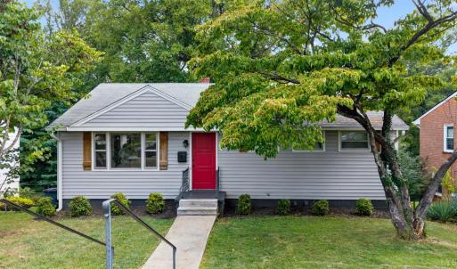 Photo #1 of 706 Crestwood Circle, Lynchburg, VA 0.2 acres