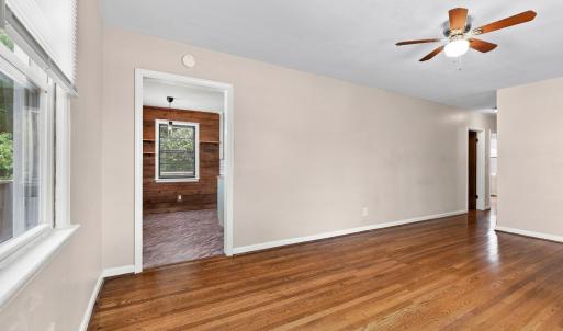 Photo #5 of 706 Crestwood Circle, Lynchburg, VA 0.2 acres