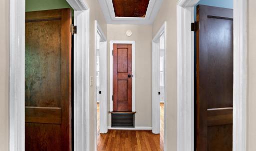 Photo #13 of 706 Crestwood Circle, Lynchburg, VA 0.2 acres