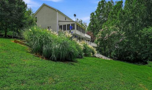 Photo #9 of 1132 James View Drive, Lynchburg, VA 3.2 acres