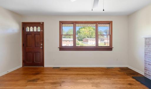 Photo #3 of 6030 Edgewood Avenue, Lynchburg, VA 0.3 acres