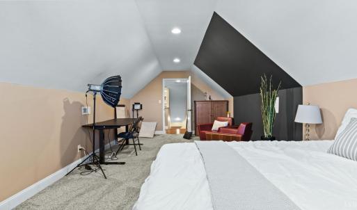 Sixth bedroom on level 2.