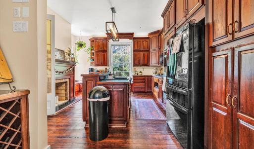 Photo #16 of 215 Harrison Street, Lynchburg, VA 0.3 acres