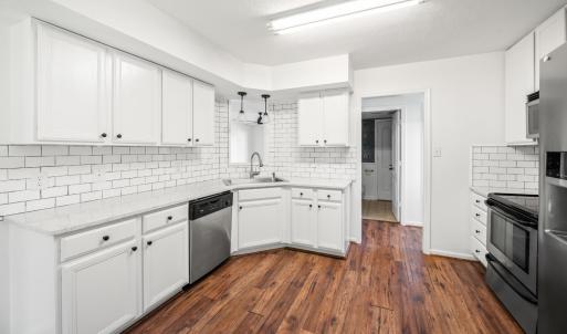 Photo #9 of 306 Wessex Road, Lynchburg, VA 0.2 acres