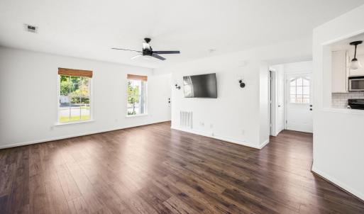 Photo #6 of 306 Wessex Road, Lynchburg, VA 0.2 acres