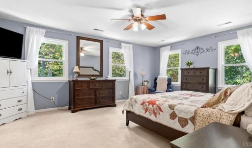 Photo #18 of 101 Franklin Place, Lynchburg, VA 0.8 acres