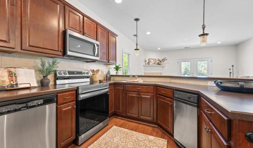 Photo #5 of 1040 Walnut Crest Court, Bedford, VA 0.1 acres
