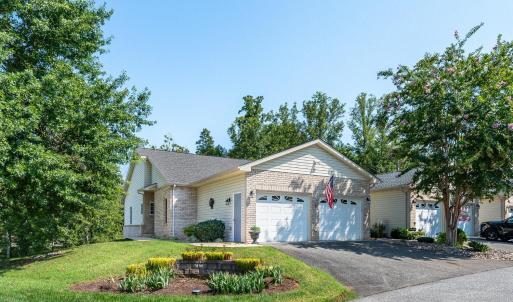 Photo #1 of 1040 Walnut Crest Court, Bedford, VA 0.1 acres