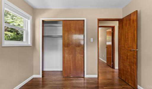 Photo #12 of 427 Woodland Circle, Lynchburg, VA 0.6 acres