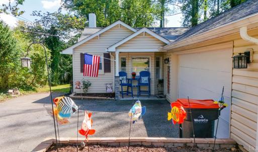 Photo #92 of 2070 Timberlake Drive, Lynchburg, VA 0.4 acres