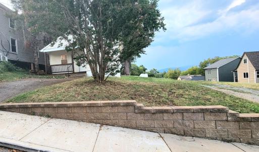 Photo #3 of 1005 4th Street, Lynchburg, VA 0.1 acres