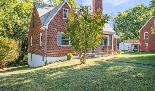 Photo #2 of 1116 Chestnut Hill Drive, Lynchburg, VA 0.4 acres