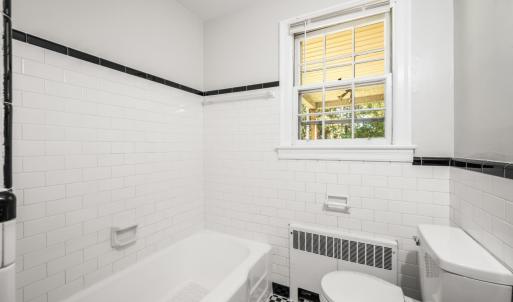 Photo #18 of 1116 Chestnut Hill Drive, Lynchburg, VA 0.4 acres