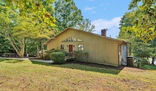 Photo #6 of 3388 Lakewood Forest Road, Moneta, VA 0.8 acres