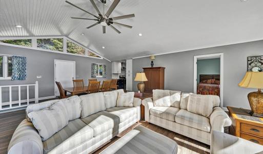Photo #13 of 3388 Lakewood Forest Road, Moneta, VA 0.8 acres
