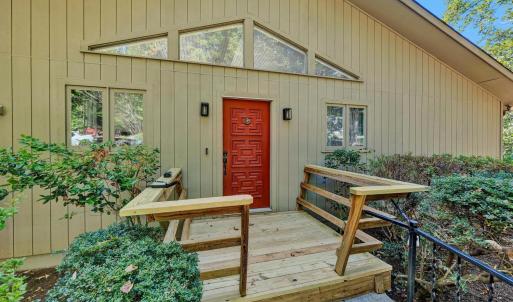 Photo #7 of 3388 Lakewood Forest Road, Moneta, VA 0.8 acres