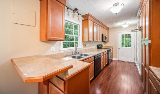 Photo #7 of 2898 White House Road, Moneta, VA 1.1 acres