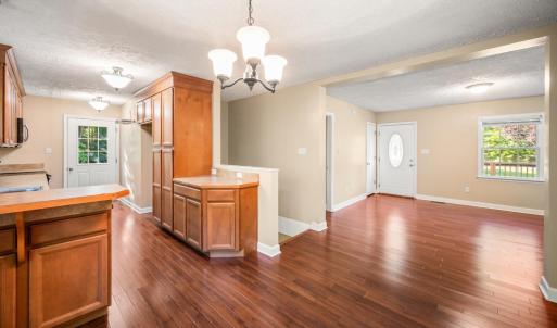 Photo #13 of 2898 White House Road, Moneta, VA 1.1 acres