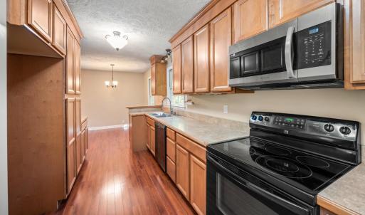 Photo #10 of 2898 White House Road, Moneta, VA 1.1 acres