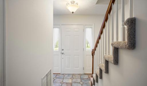 Photo #7 of 207 Hunters Creek Rd, Forest, VA 0.5 acres