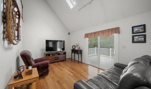 Photo #10 of 207 Hunters Creek Rd, Forest, VA 0.5 acres