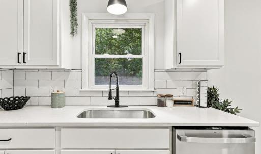 Photo #11 of 178 Greenwood Drive, Madison Heights, VA 0.7 acres