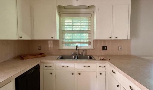 Photo #8 of 1290 Rainbiw Forest Dr, Lynchburg, VA 0.7 acres