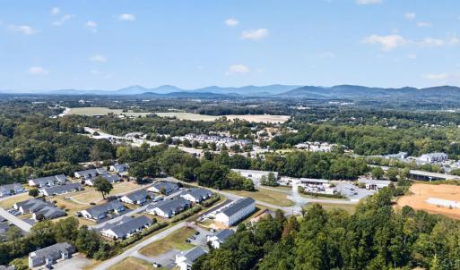 Photo #36 of 1022 Homestead Garden Court, Forest, VA 0.1 acres
