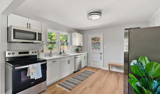 Photo #9 of 804 Randolph Street, Bedford, VA