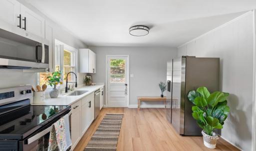 Photo #10 of 804 Randolph Street, Bedford, VA