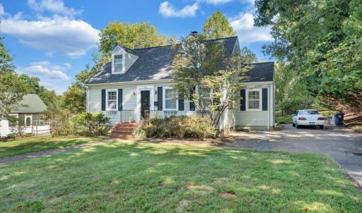 Photo #1 of 1000 Lake Drive, Bedford, VA 0.4 acres